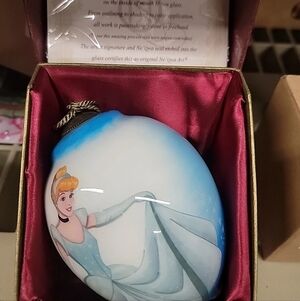 Disney Princess Ne'Qwa Art Cinderella Hand Painted Glass Hallmark Ornament w/COA